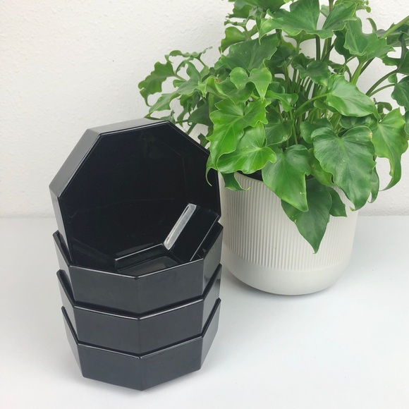 VINTAGE 1980's Black Octagonal Arcoroc France Glas